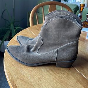 Mossimo cowboy bootie